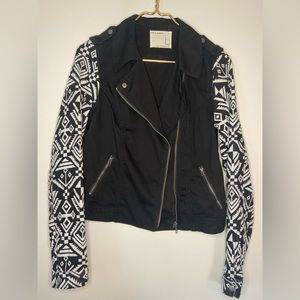 Aztec sleeve jacket